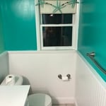 more waincotting, window sill built in