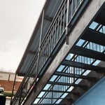 Steps with platform and r