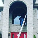 Qindow cleaning