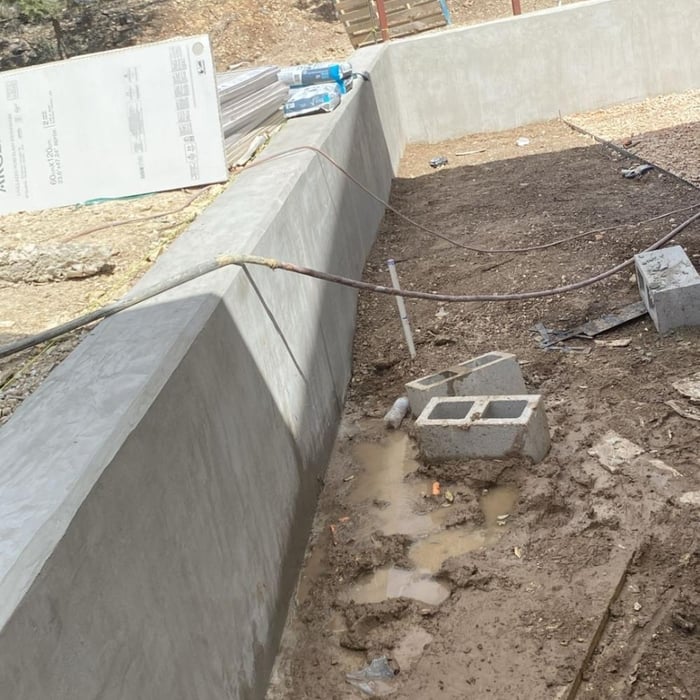 Dominio retaining wall