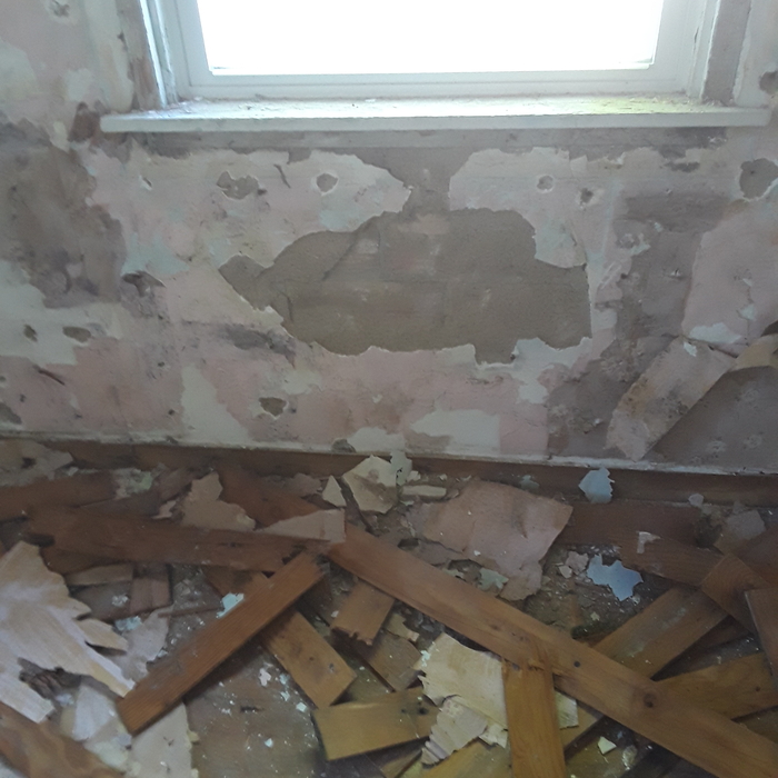 OLD HOME KEPT OLD