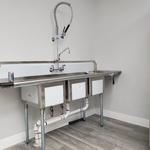 Commercial kitchen