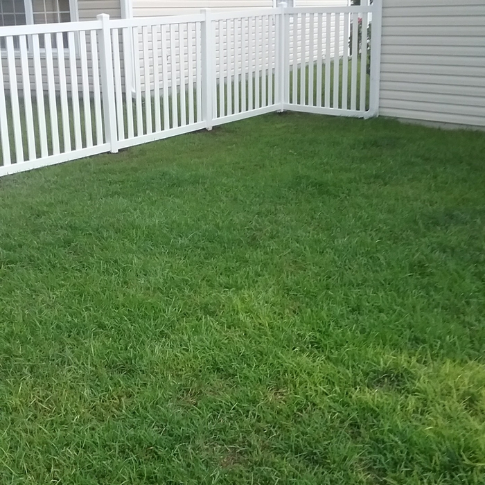 vinyl picket
