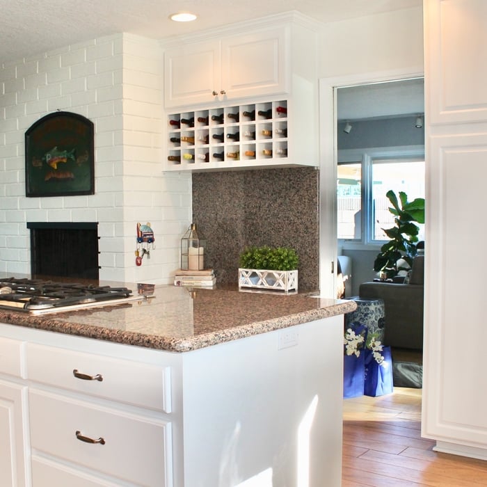 Shaker with dark countertop