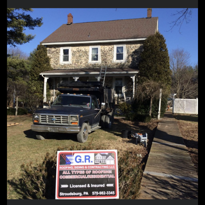 Remove replace shingles. Stroudnsurg peenslyvania