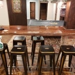 bar between 2 steel columns