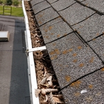 Loaded gutter