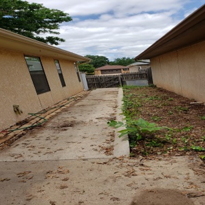 weed removal, leaf pick up