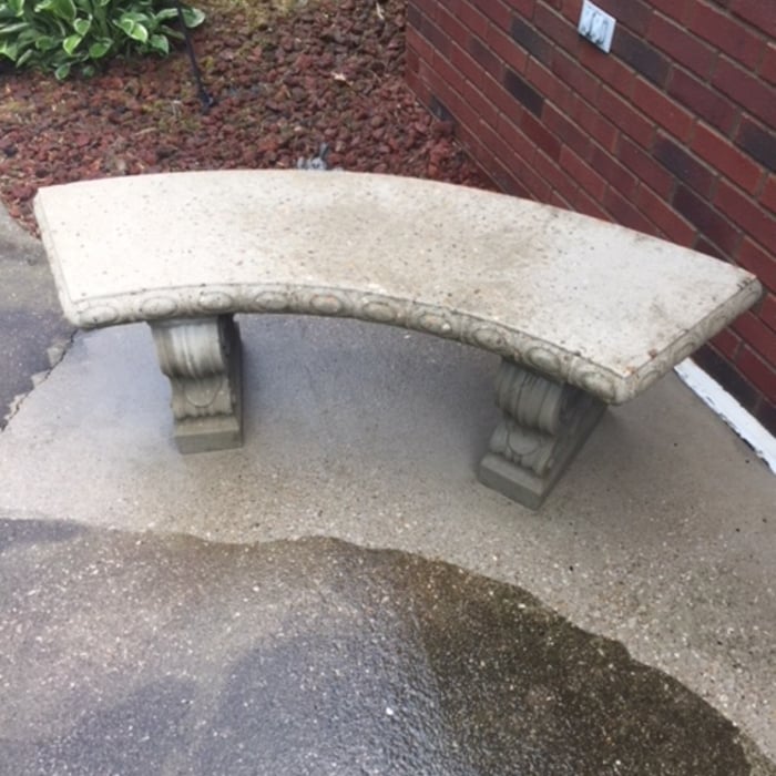 Clean Retaining Wall