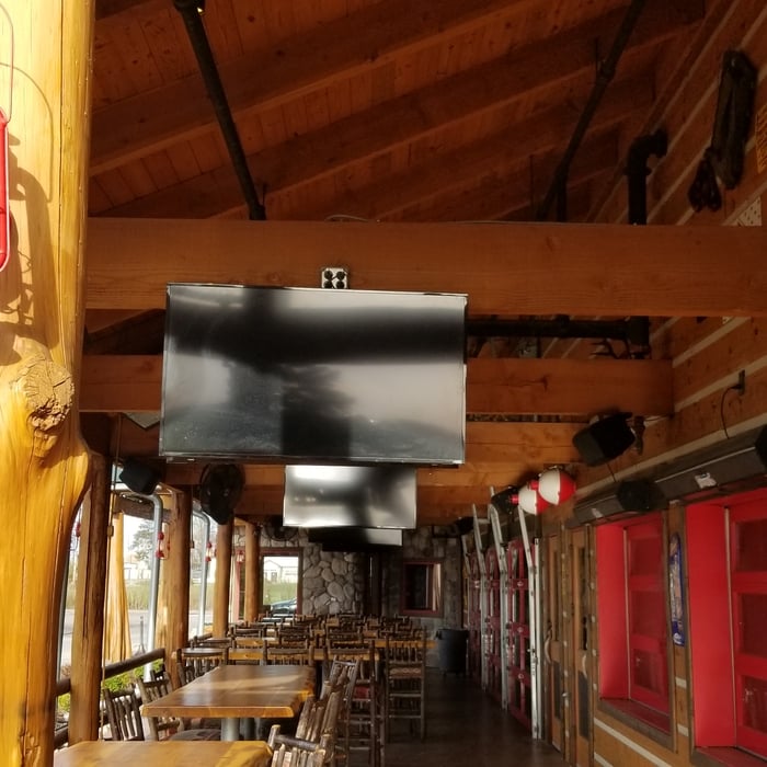 TV'S IN PATIO
