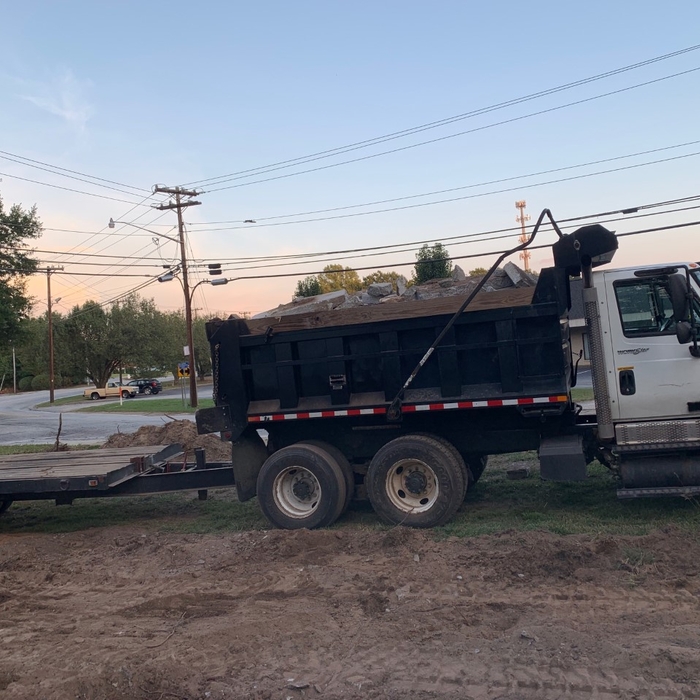 dump truck