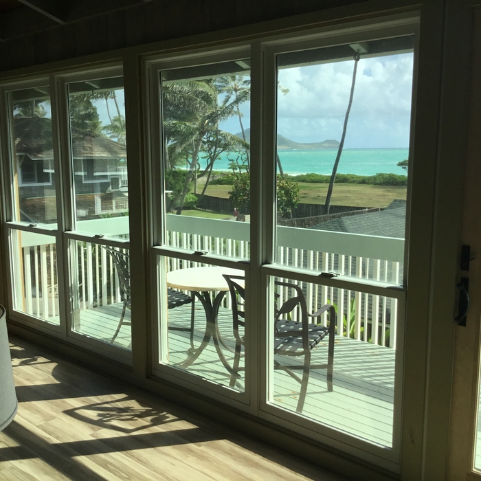 Kailua Oceanfront Reverse Cottage