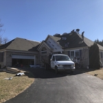 Shingles roof
