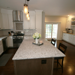 Kitchen / Coffee Bar