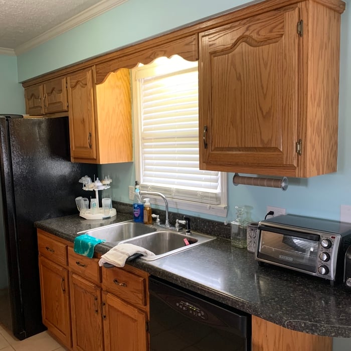 Sparkling kitchen & bath