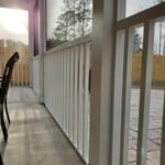 Screened-in Porch
