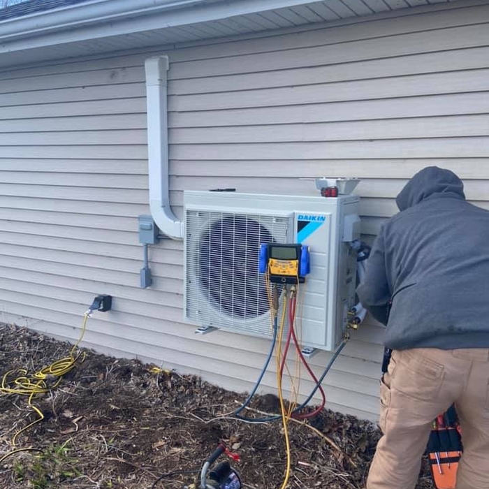 Outdoor unit during installation