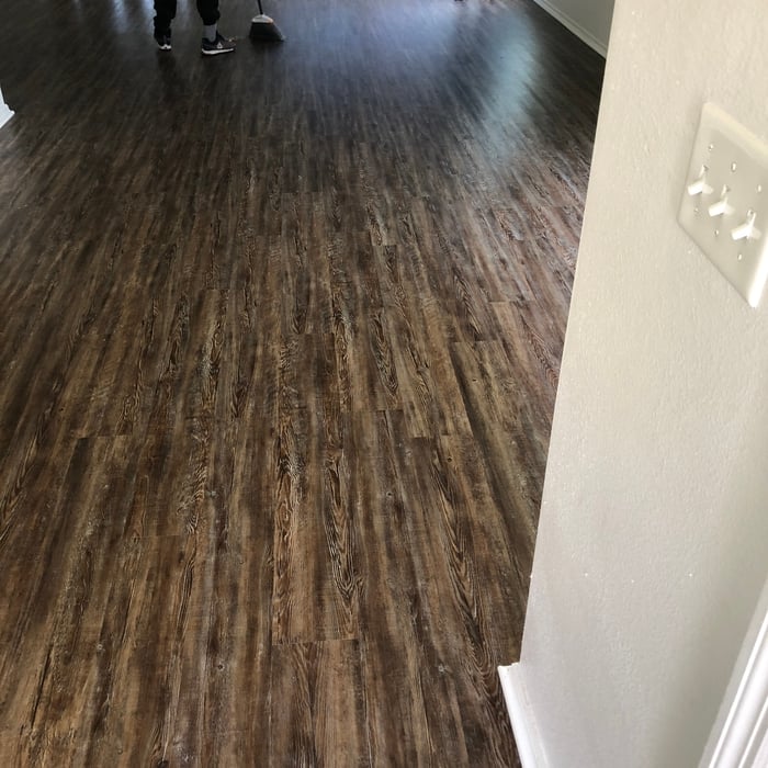 Vinyl plank