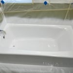 Bathtub re-glazing