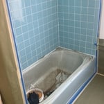 3 wall surround and tub glaze