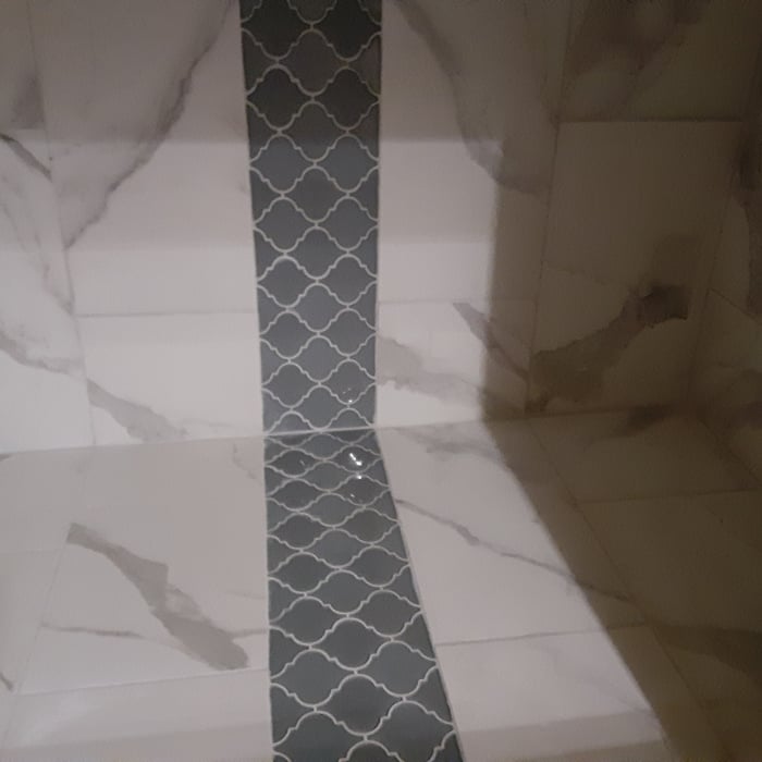 Shower tile