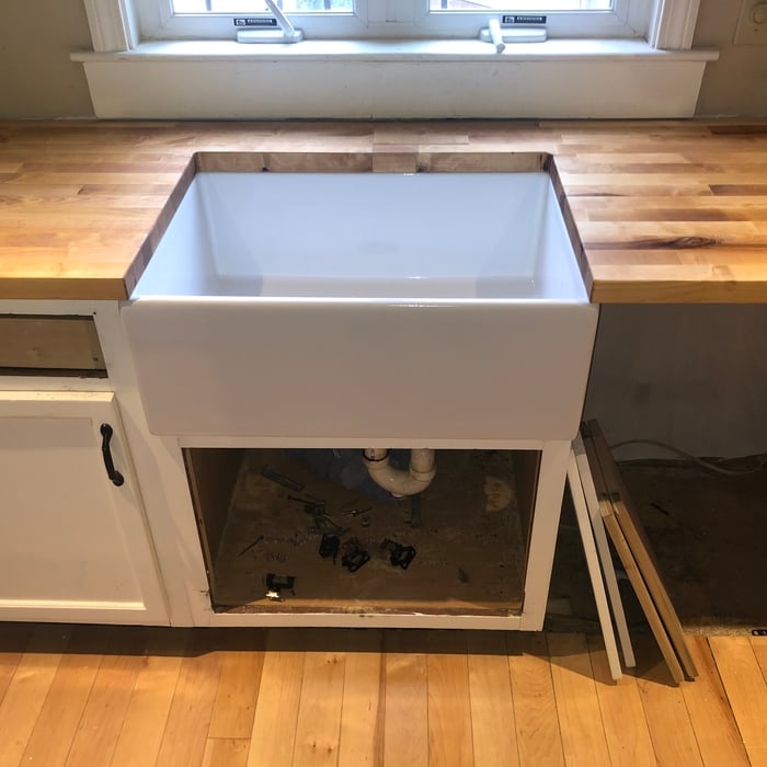 farmers sink existing cabinet modification