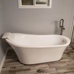 Artistic Freestanding Bath Tub