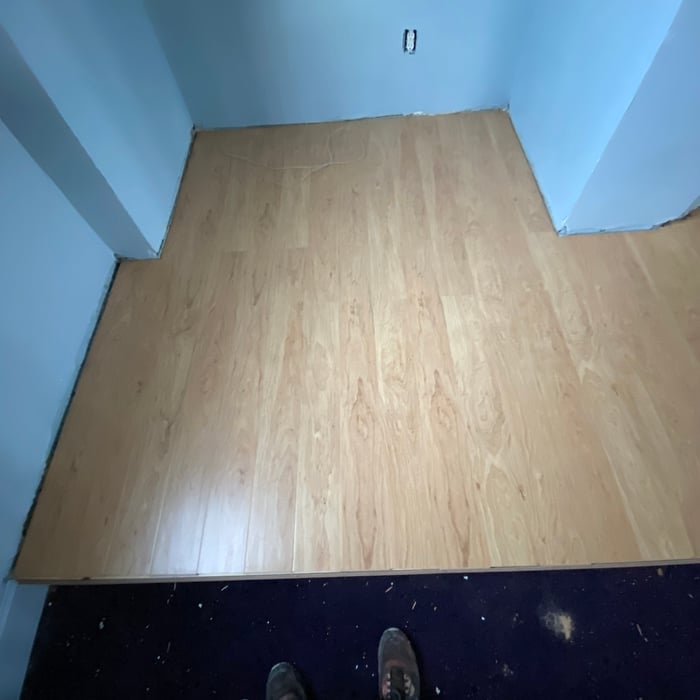 Pre trim floor edge